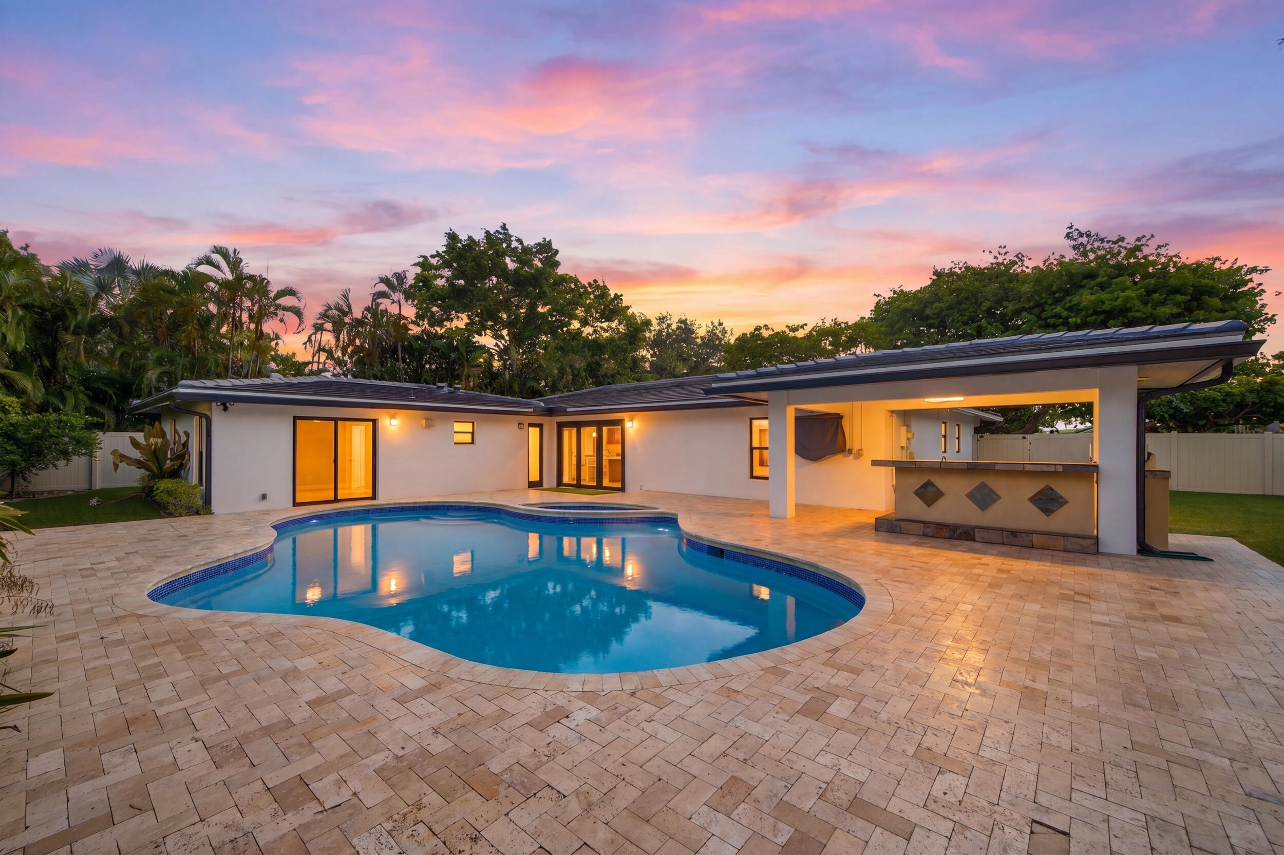 1619 Bayview Drive