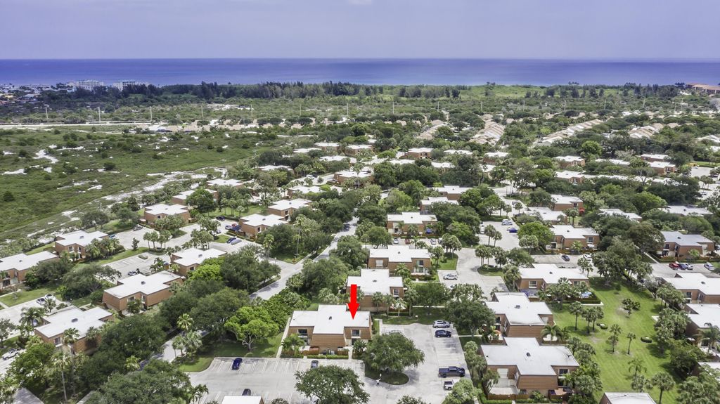 Photo of 2701 27th Court, Jupiter, FL 33477 (MLS # R10798335)