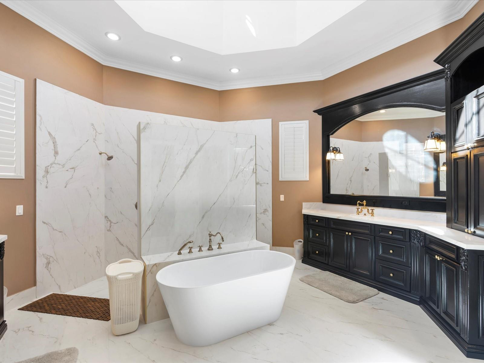 ROLLING OAKS ESTATES - Residential