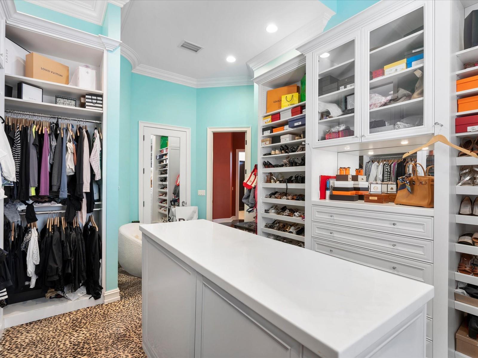 ROLLING OAKS ESTATES - Residential