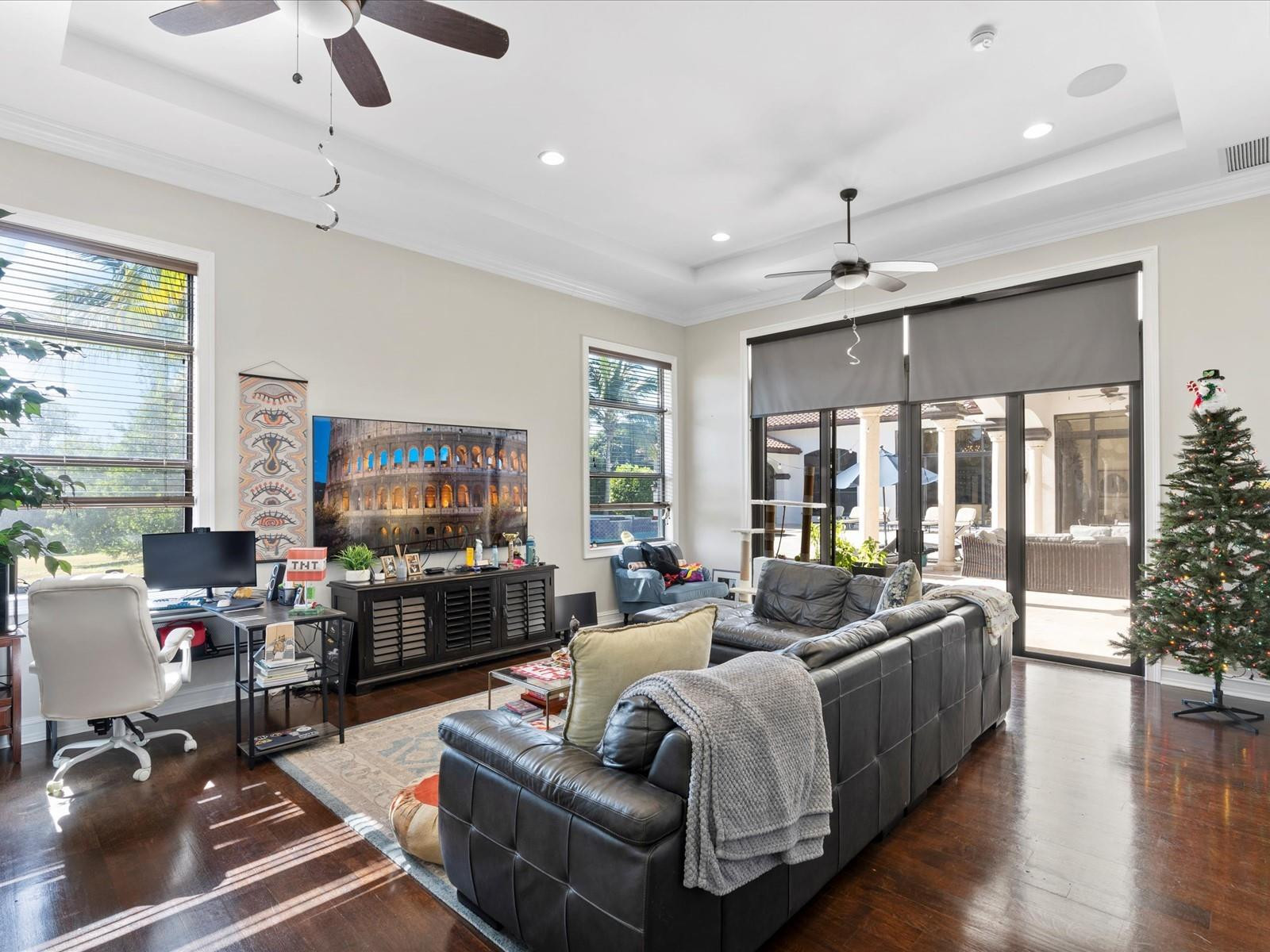 ROLLING OAKS ESTATES - Residential