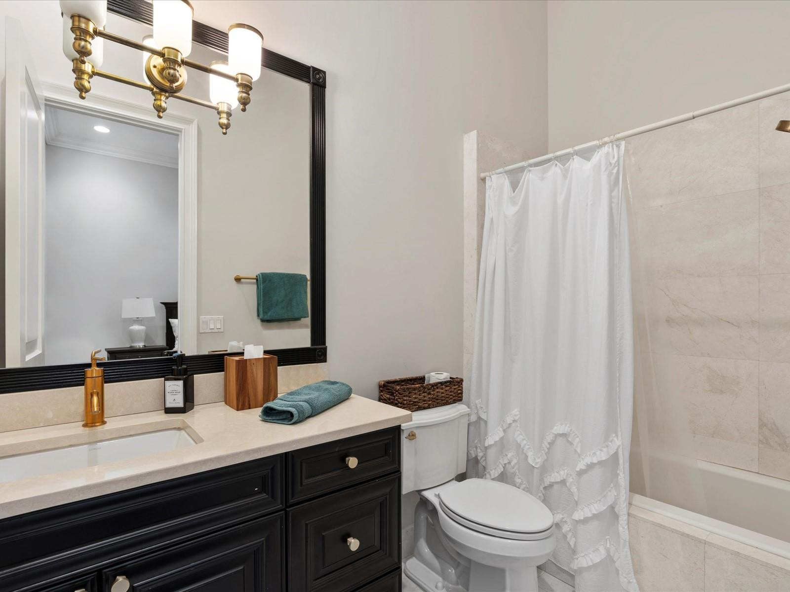 ROLLING OAKS ESTATES - Residential