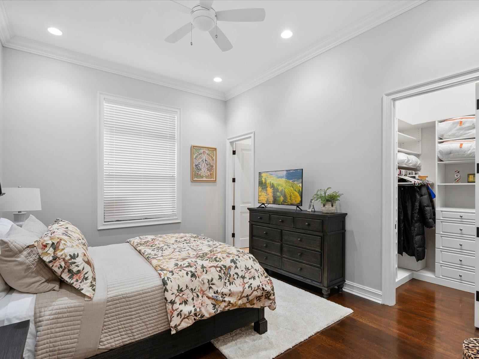 ROLLING OAKS ESTATES - Residential