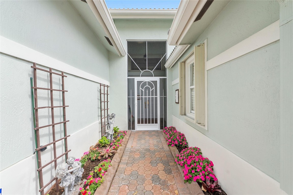 Venetian Isles - Residential