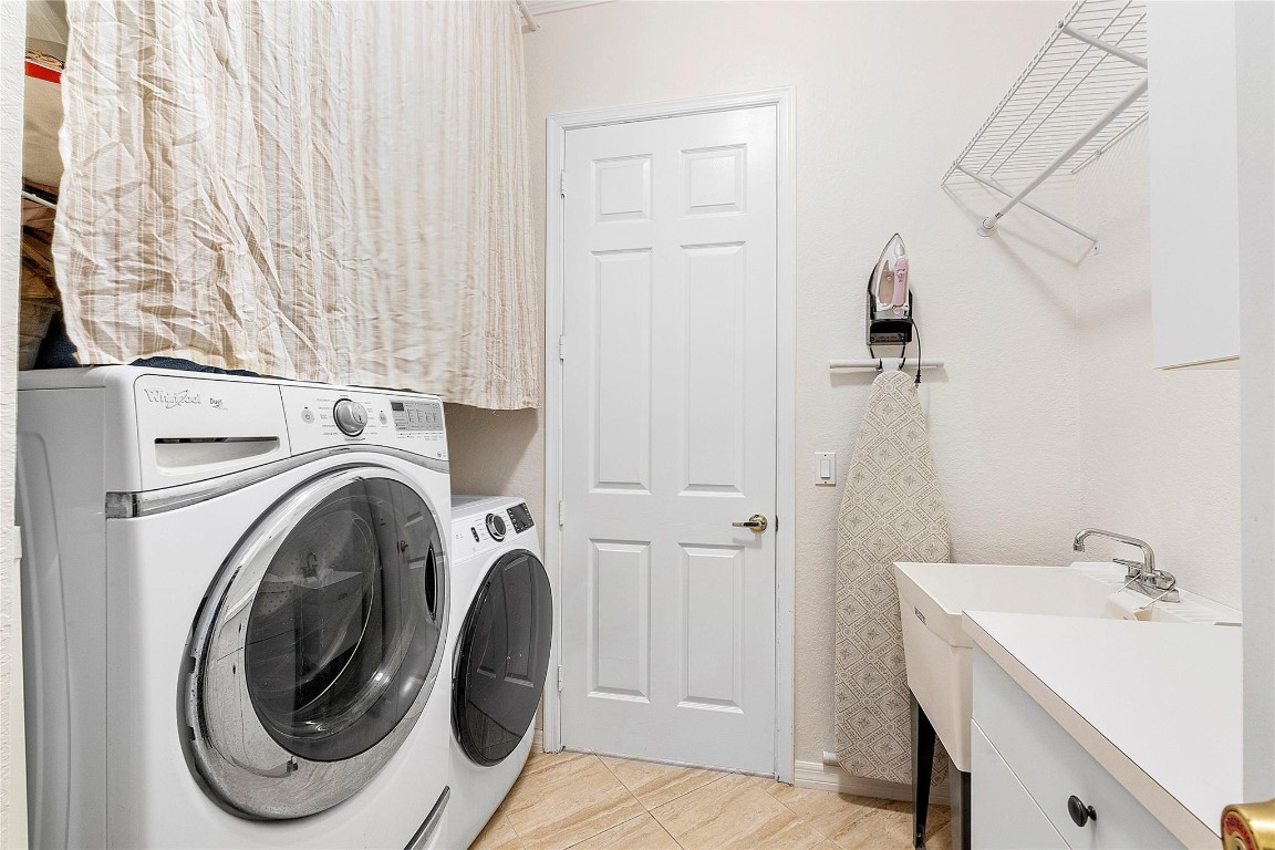 Venetian Isles - Residential