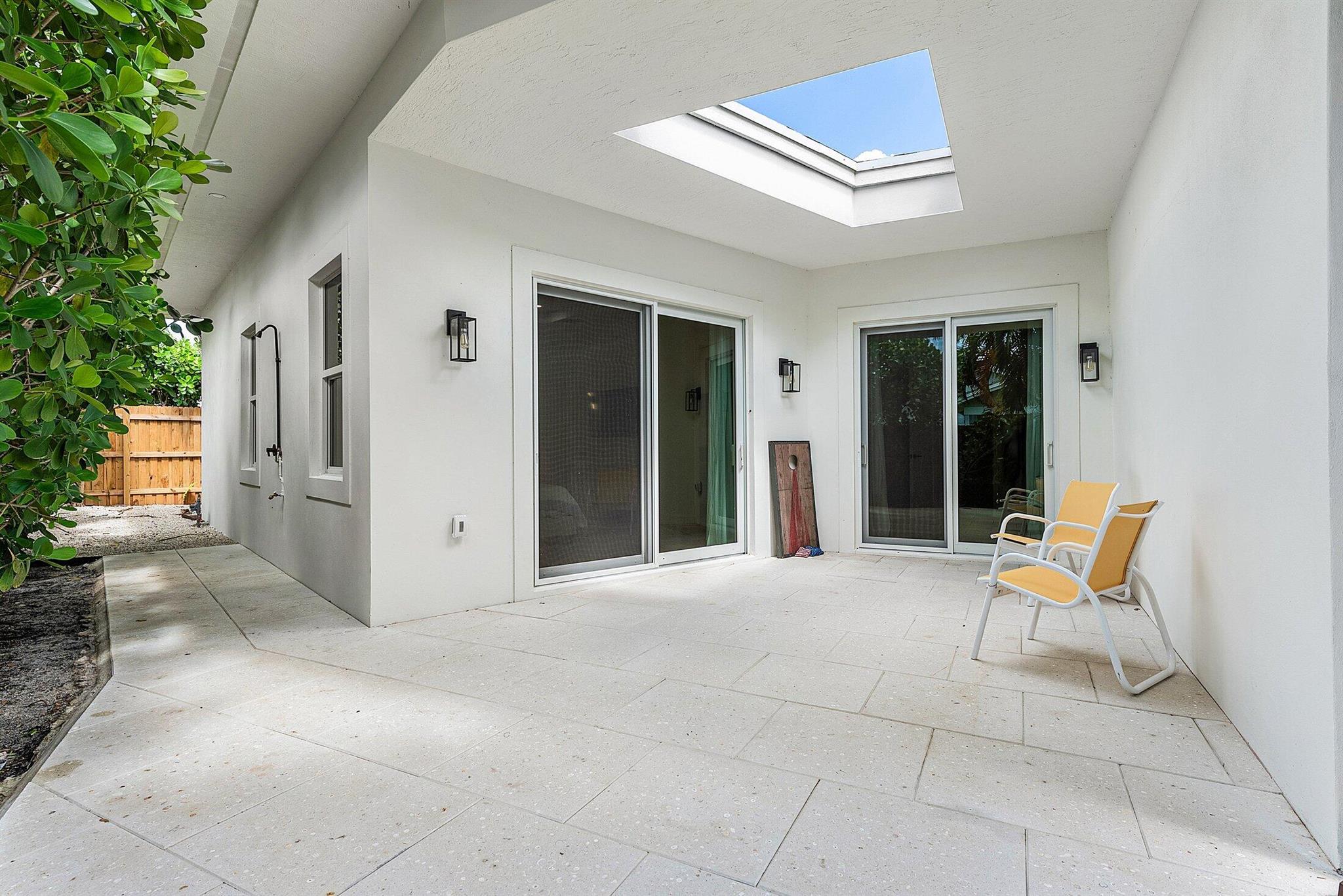 LAKE IDA MANOR ADD 1 - Residential