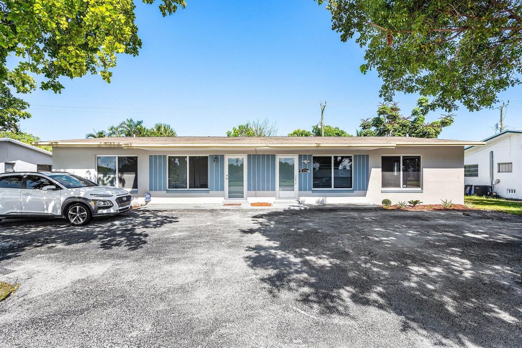 Photo of 2730 N Dixie Highway, Boca Raton, FL 33431 (MLS # R11118655)
