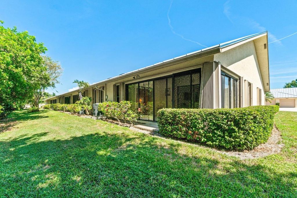 Photo of 7881 SE Sugar Sand Circle, Hobe Sound, FL 33455 (MLS # R11117255)