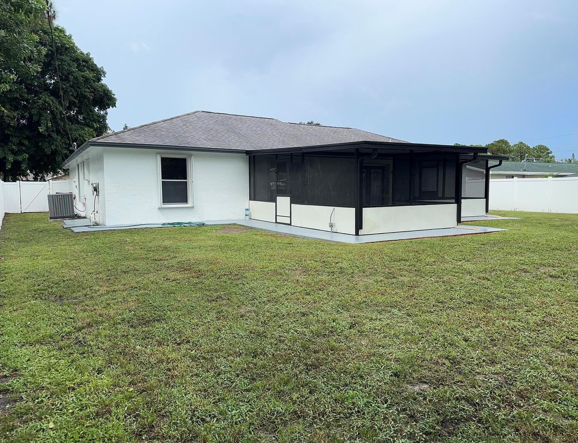 PORT ST LUCIE SECTION 2 - Residential