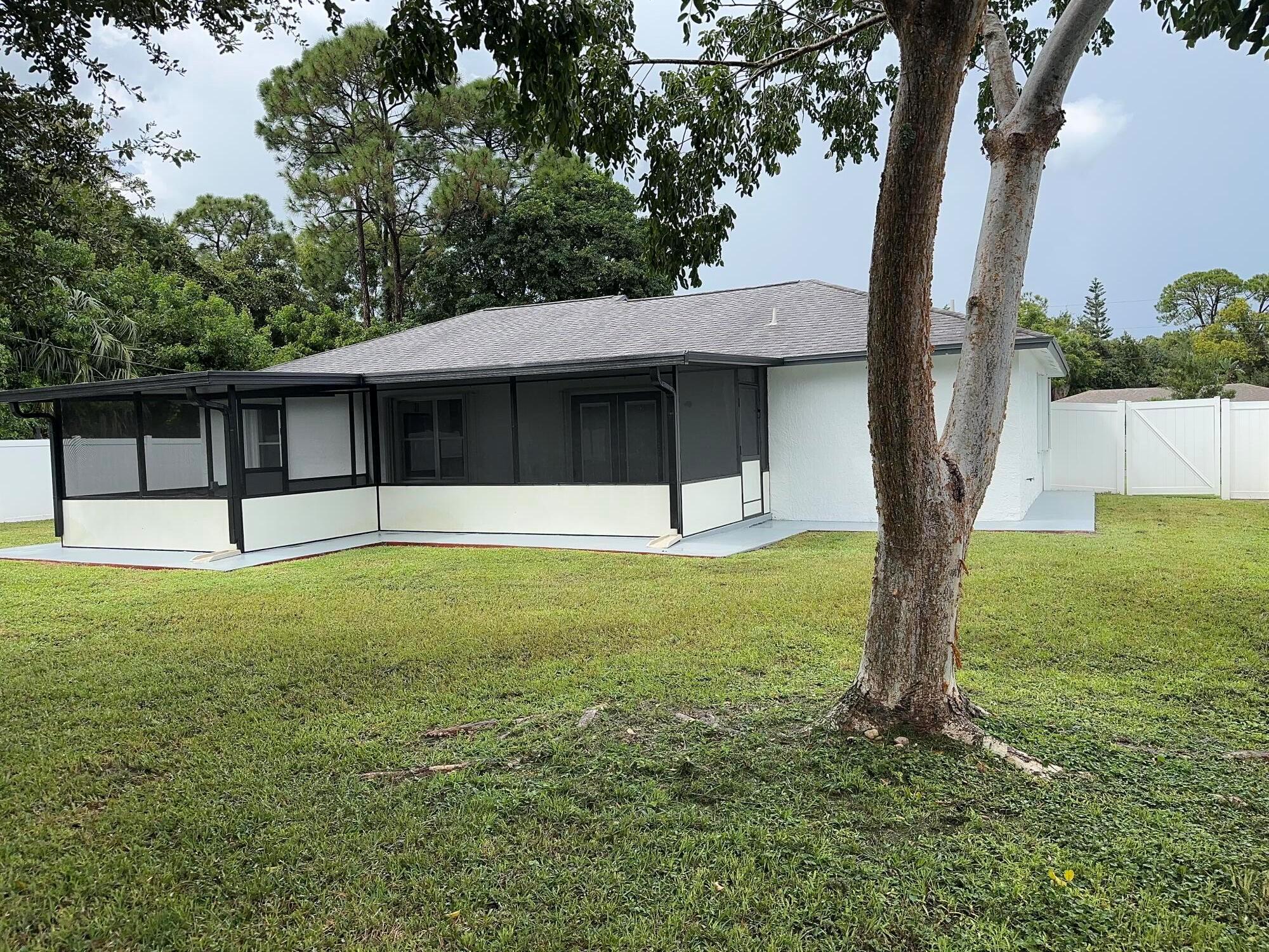 PORT ST LUCIE SECTION 2 - Residential