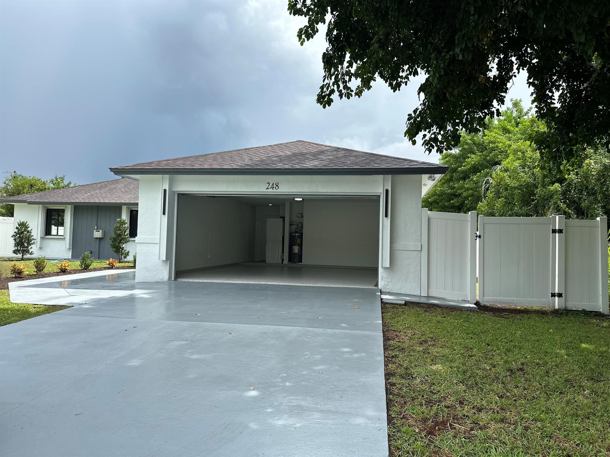 PORT ST LUCIE SECTION 2 - Residential