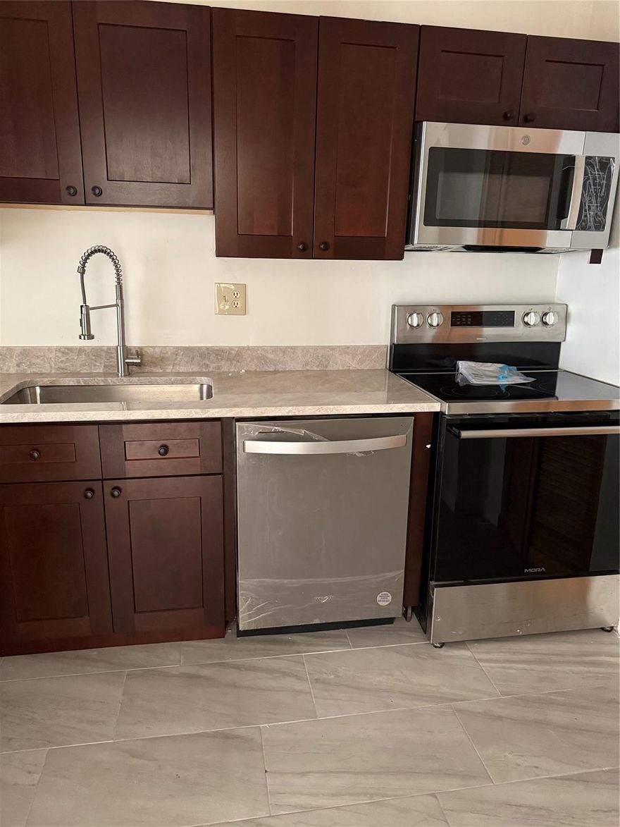 Bright and spacious 2/2 on the second floor. Property has been updated with new kitchen cabinets and  granite counter tops, all new appliances, both bathrooms have been updated all new tile and fresh paint clean, neutral and ready for your personal touches.