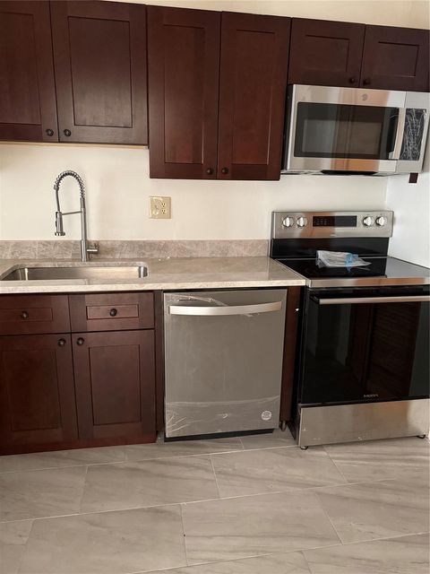 7901 Colony Cir 201 Fort Lauderdale FL 33321