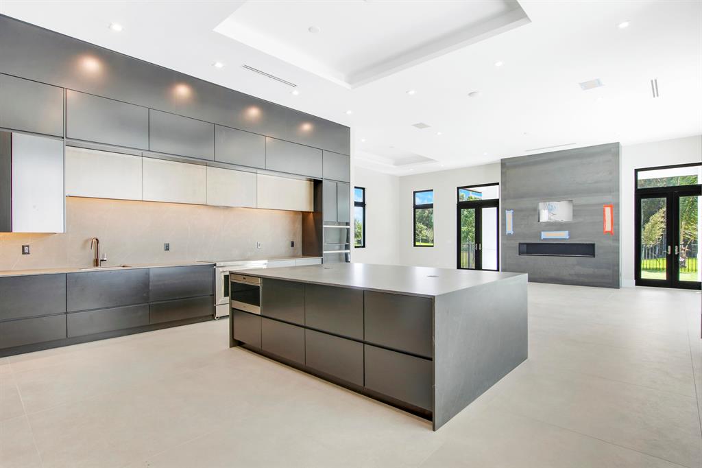 STONEWAL ESTATES - Residential