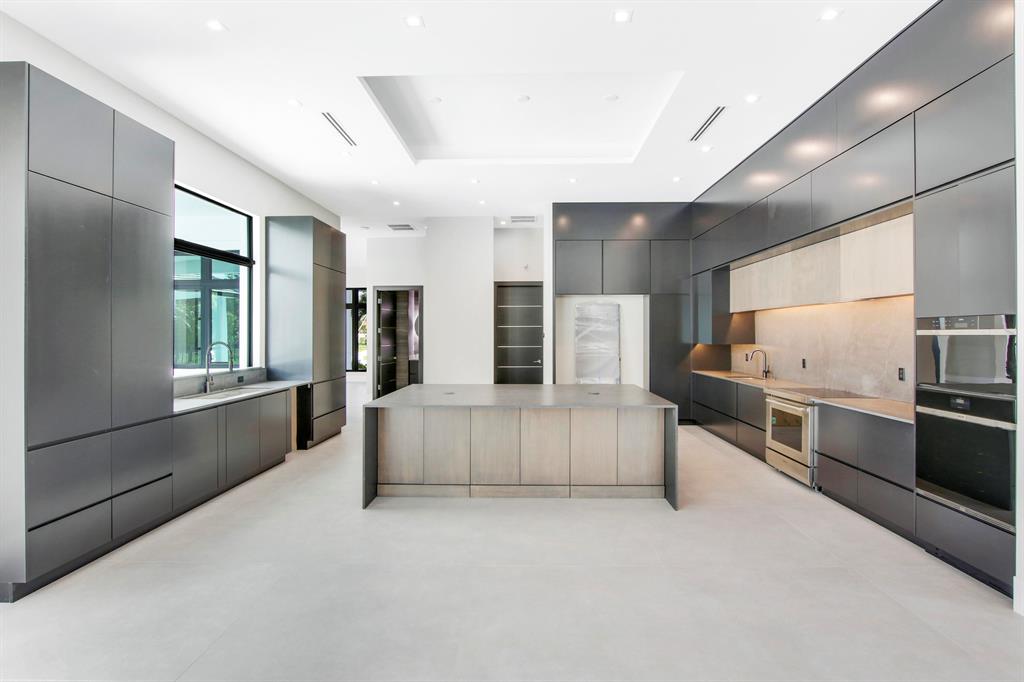 STONEWAL ESTATES - Residential