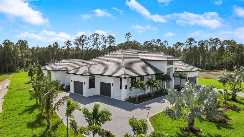 STONEWAL ESTATES - Residential