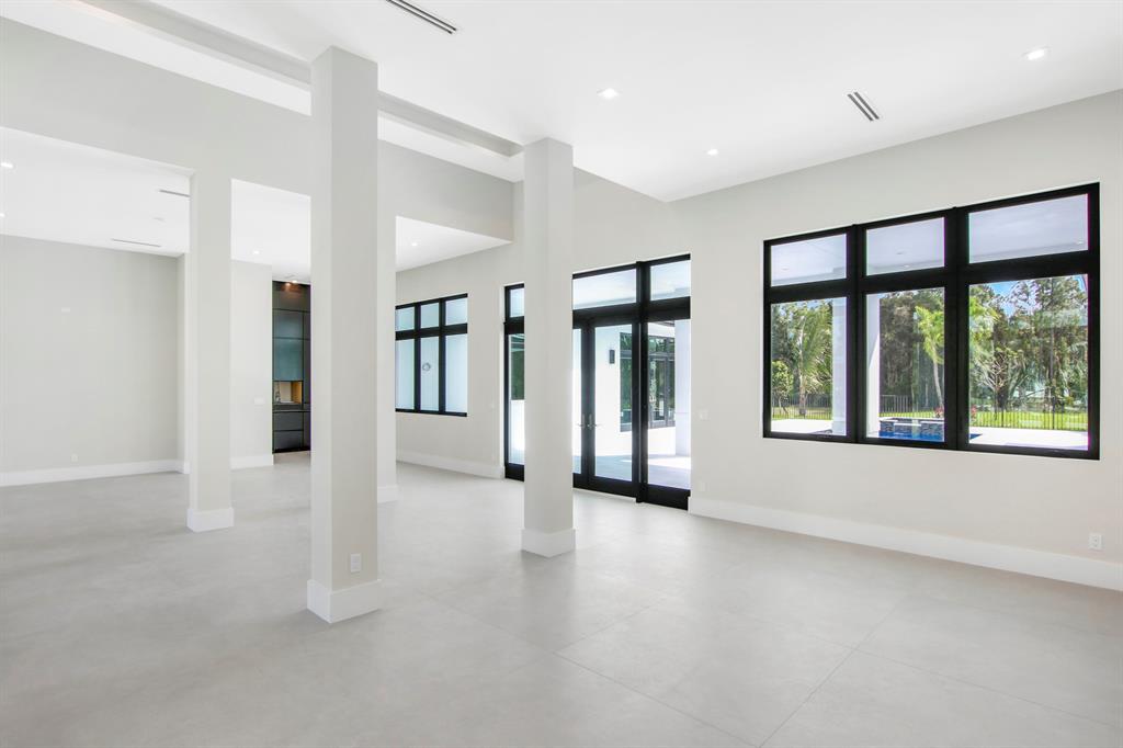 STONEWAL ESTATES - Residential