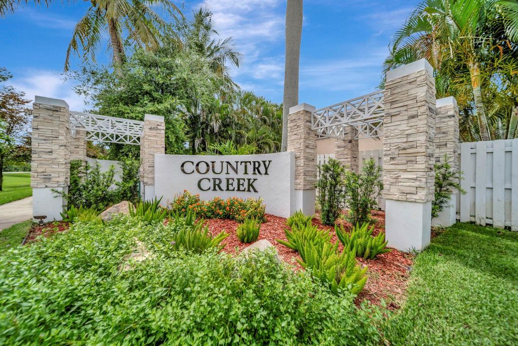 Photo of 4461 SW 72nd Terrace, Davie, FL 33314 (MLS # F10507482)