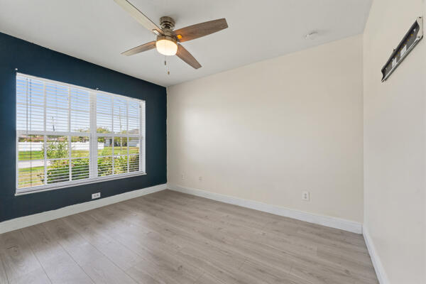 PORT ST LUCIE SECTION 7 - Residential