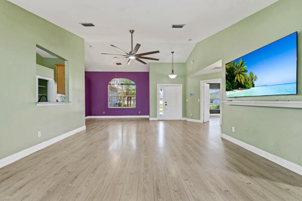 PORT ST LUCIE SECTION 7 - Residential