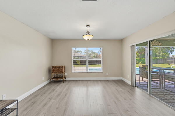 PORT ST LUCIE SECTION 7 - Residential