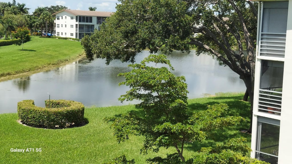 Photo of 160 PRESTON D Way, Boca Raton, FL 33434 (MLS # B26080680)