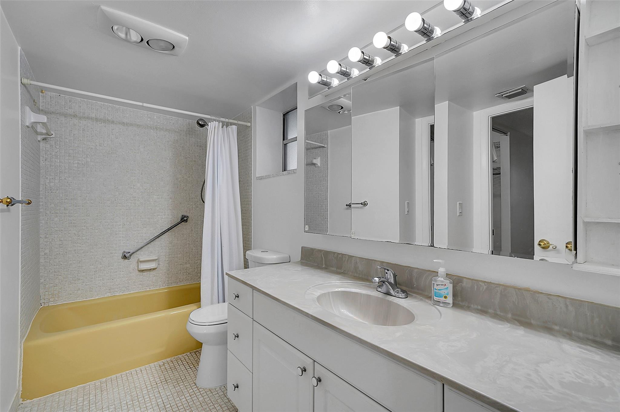 Holiday Springs Villa I - Residential