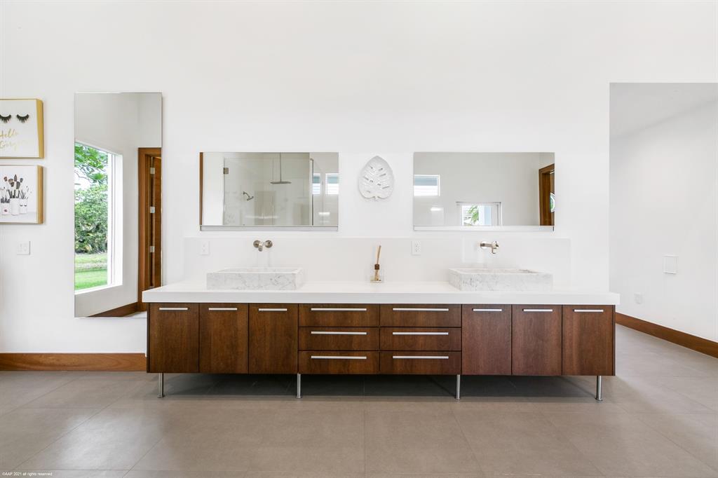 PALM BEACH POINT - Residential