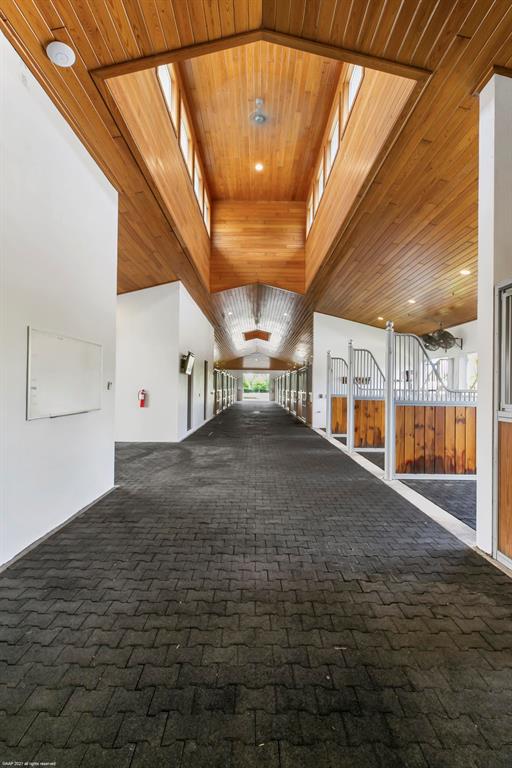 PALM BEACH POINT - Residential