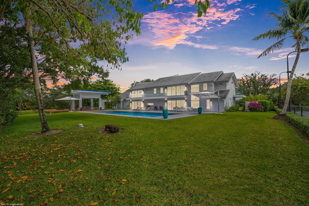 PALM BEACH POINT - Residential