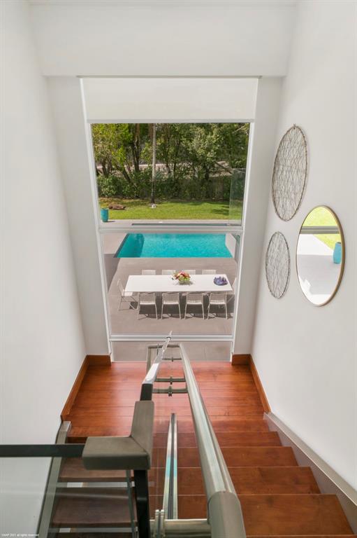 PALM BEACH POINT - Residential