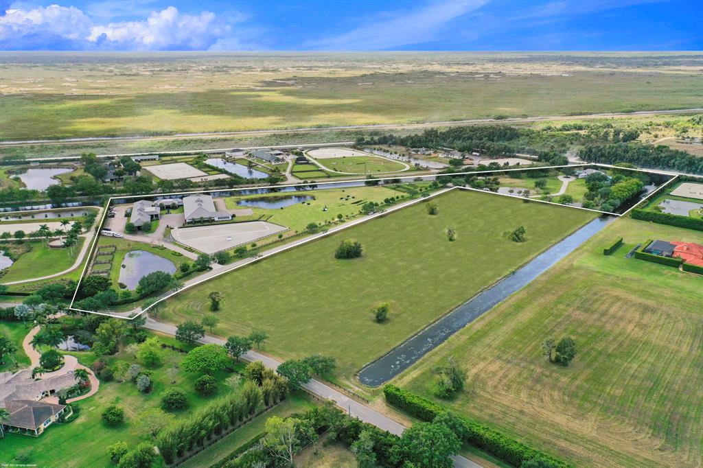 PALM BEACH POINT - Residential