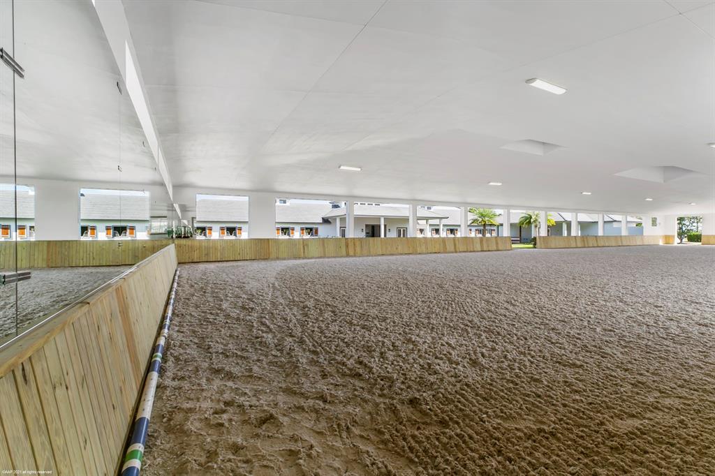 PALM BEACH POINT - Residential