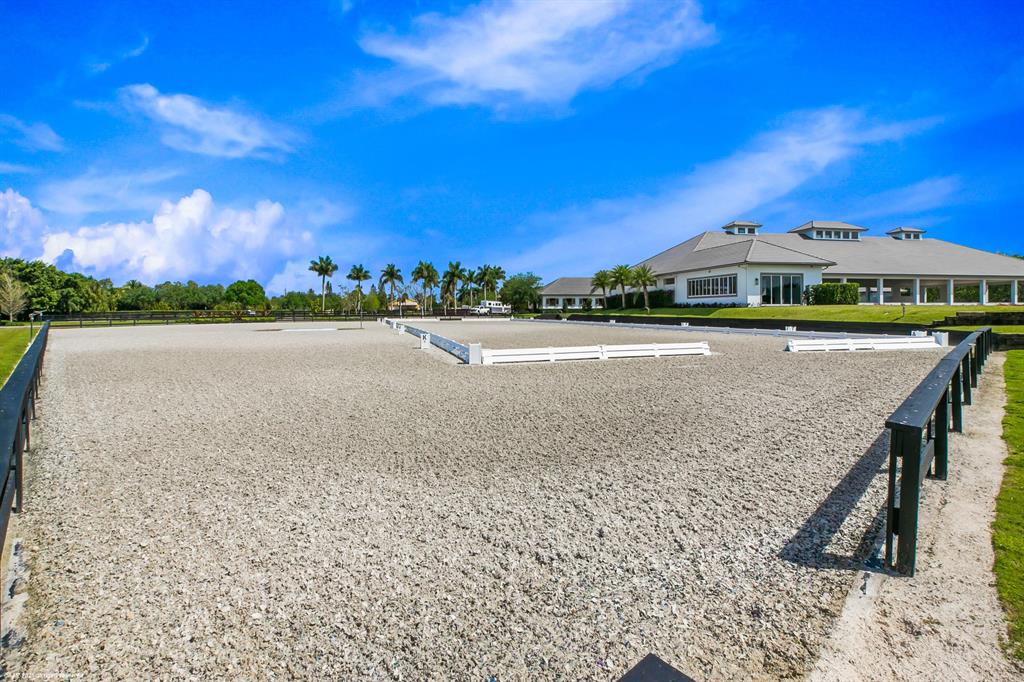 PALM BEACH POINT - Residential