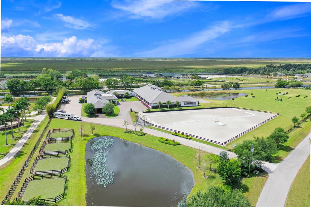 PALM BEACH POINT - Residential