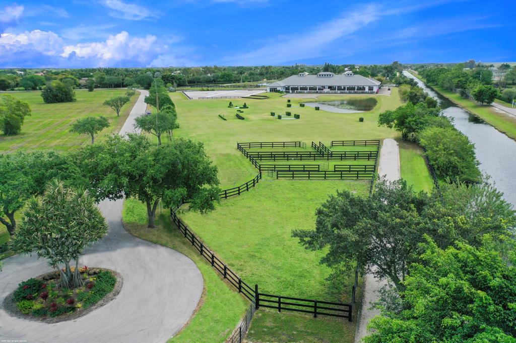 PALM BEACH POINT - Residential