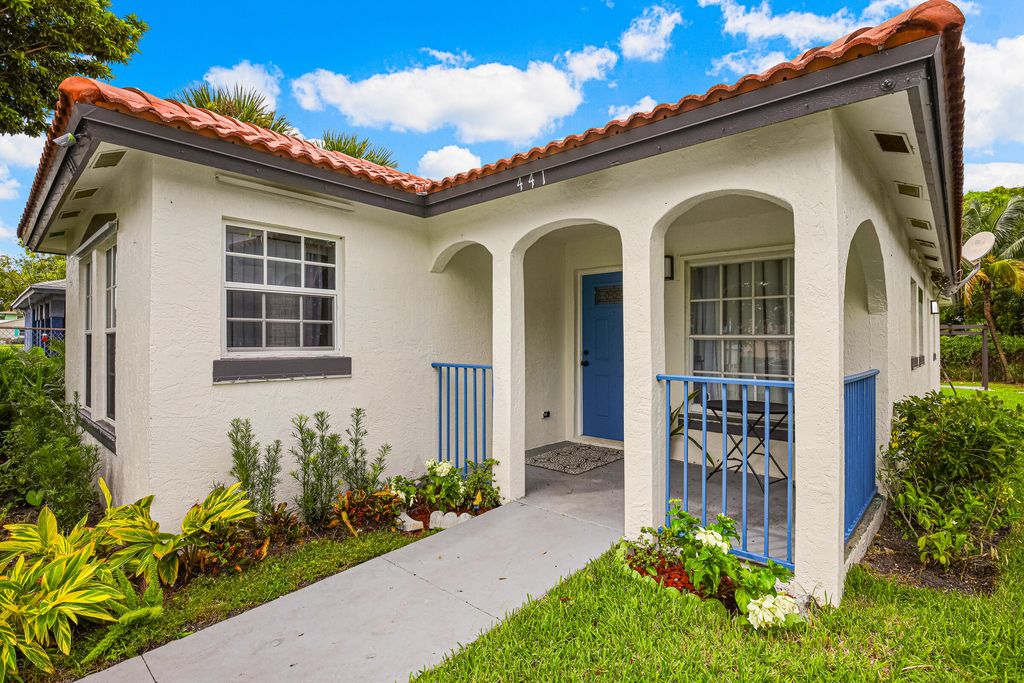 Photo of 441 20th Street, West Palm Beach, FL 33407 (MLS # R11160089)