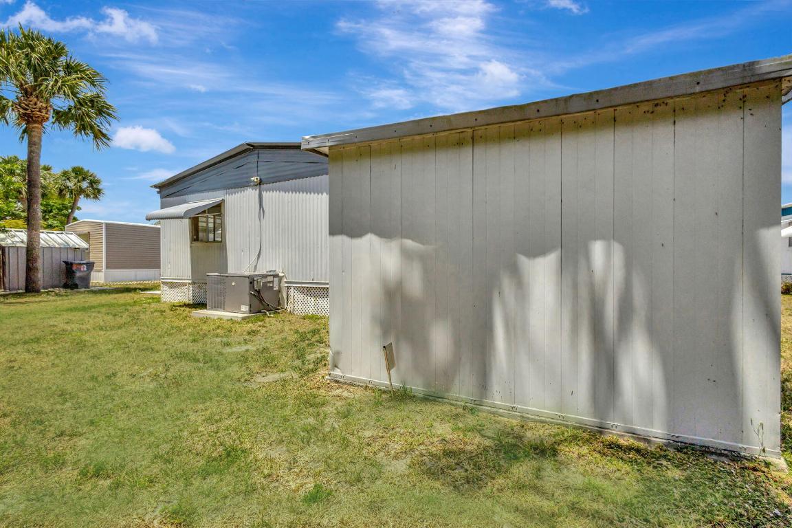 PALM LAKE CO-OP INC PH II - Residential