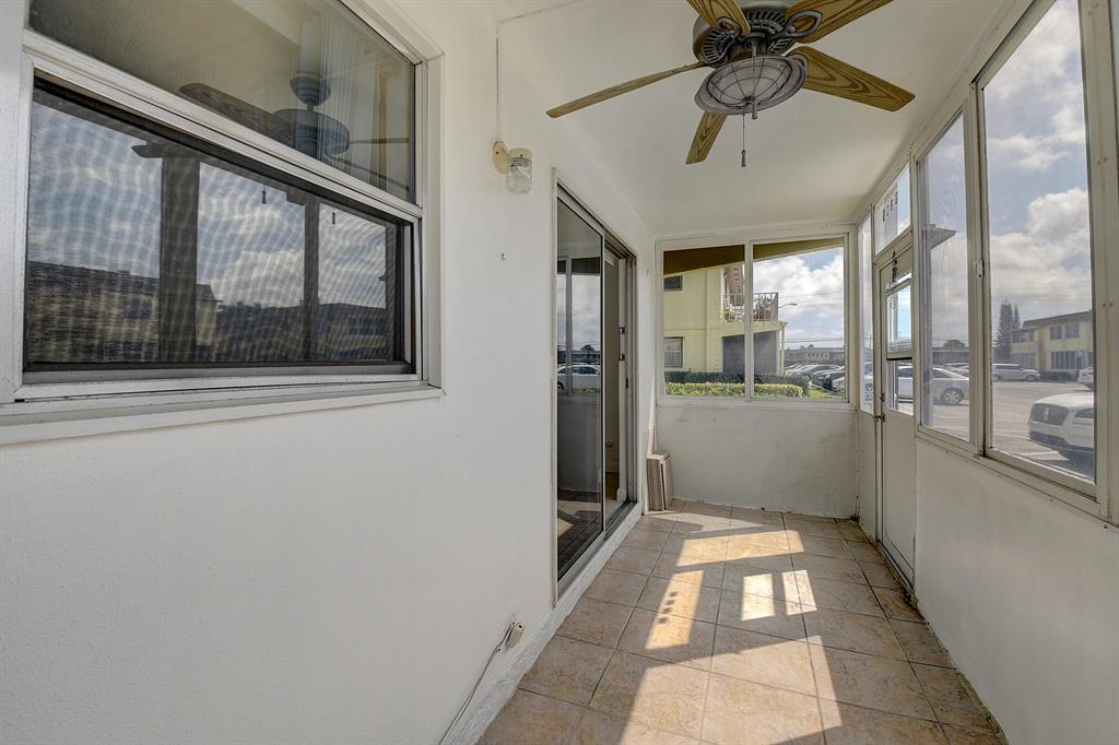 KINGS POINT SAXONY CONDOS - Residential