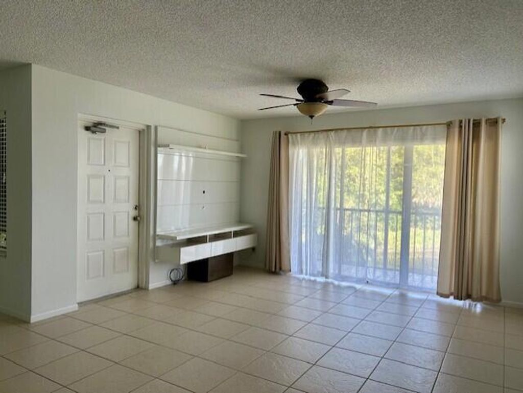 Photo of 1006 Green Pine Boulevard #G2, West Palm Beach, FL 33409 (MLS # B26027753)