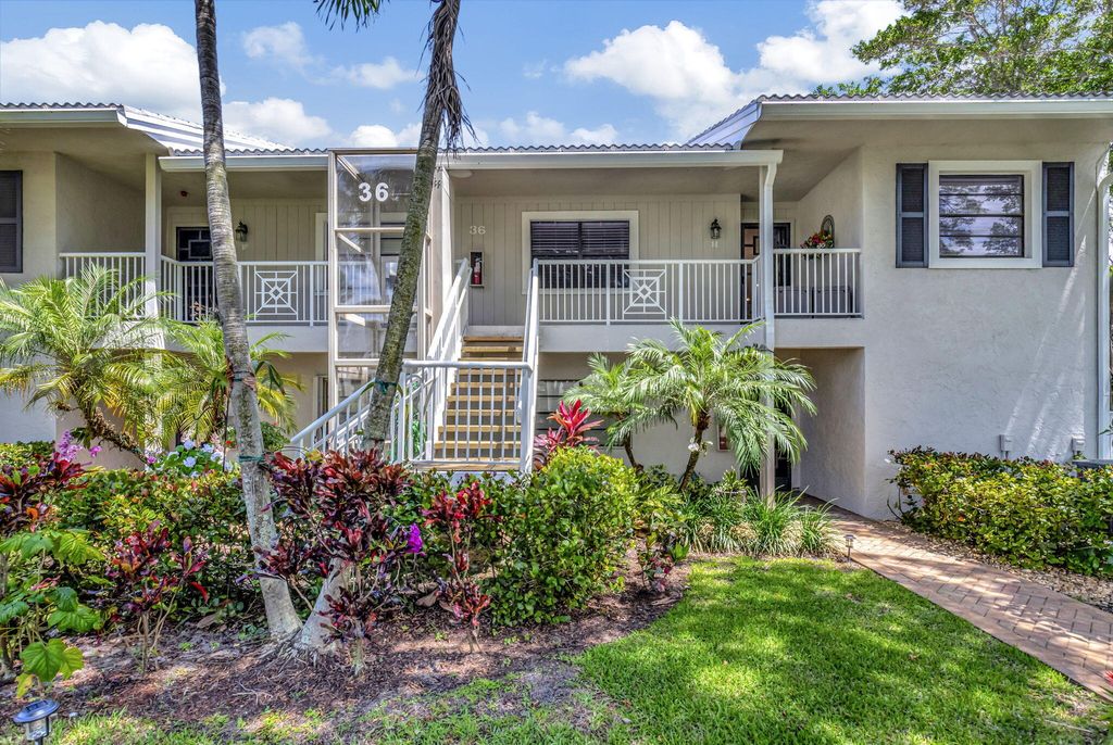 Photo of 36 Eastgate Drive #H, Boynton Beach, FL 33436 (MLS # R10977012)