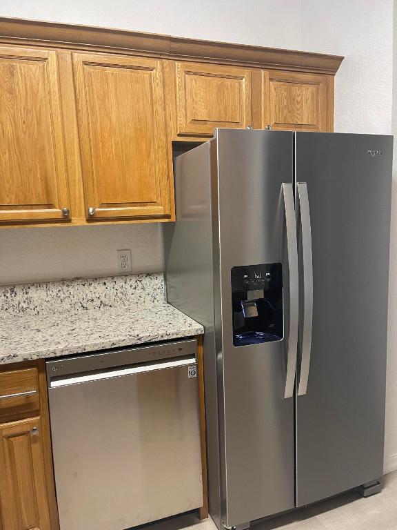 865 Pipers Cay Drive