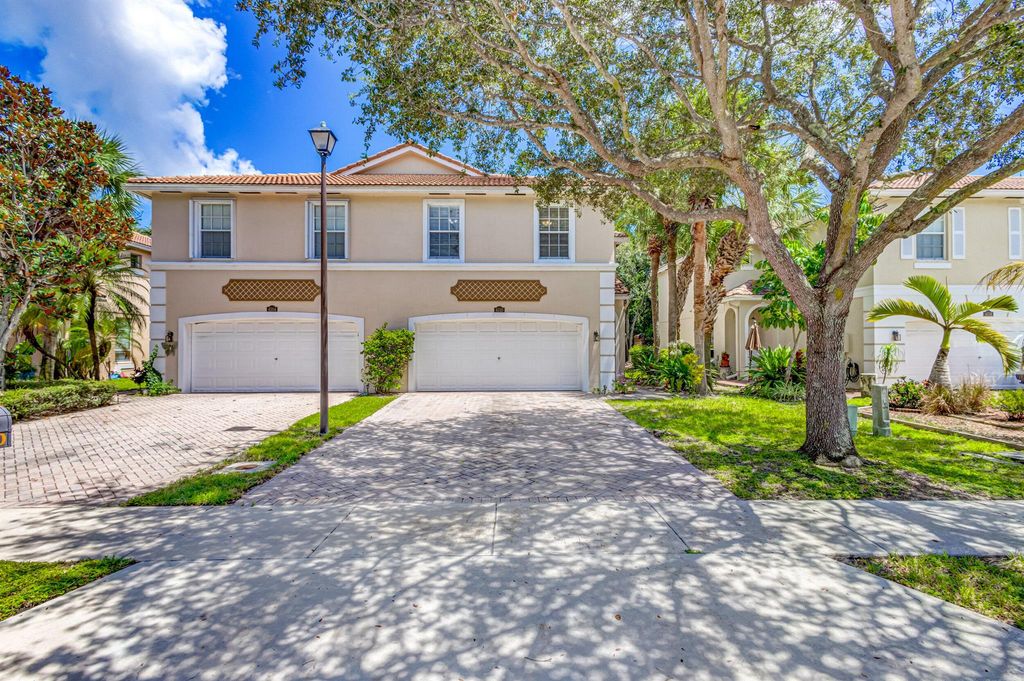 Photo of 4510 Thornwood Circle, West Palm Beach, FL 33418 (MLS # R11045897)