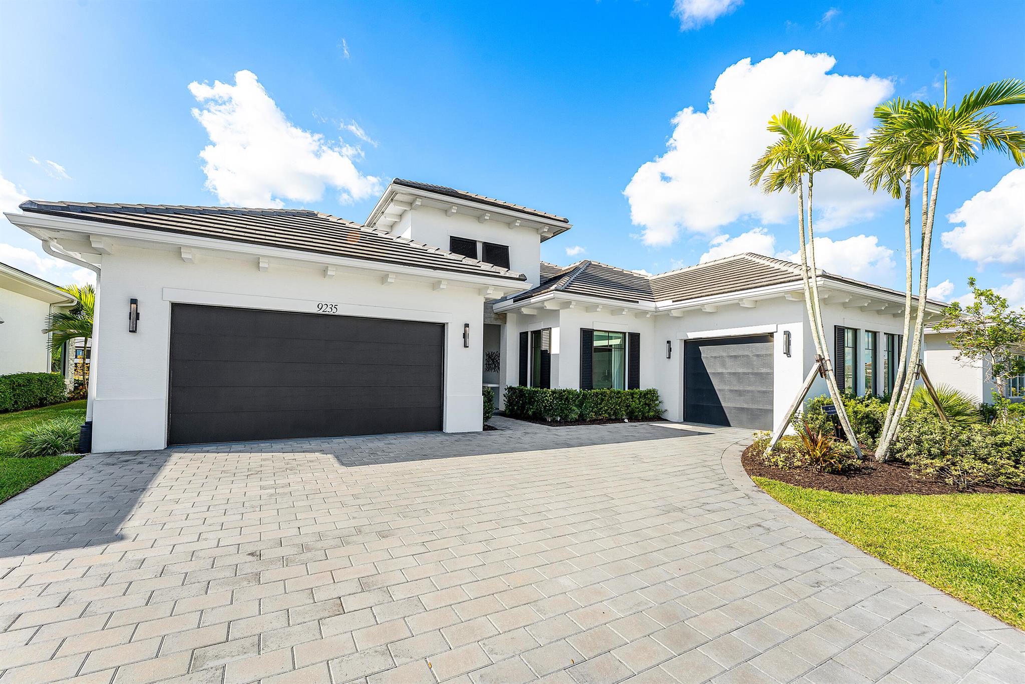 9235 Coral Isles Circle