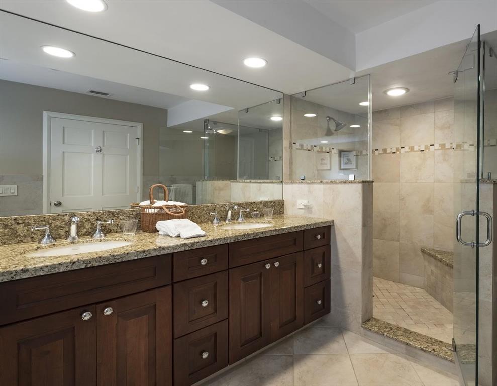 JUPITER HILLS VILLAGE II CONDO - Residential