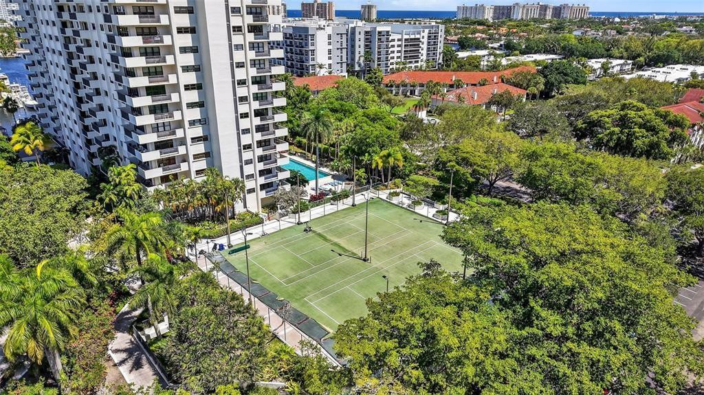 Tower at Port Royale - Residential