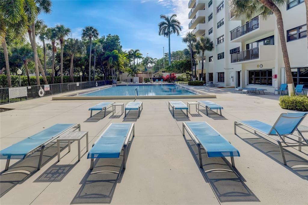 Tower at Port Royale - Residential