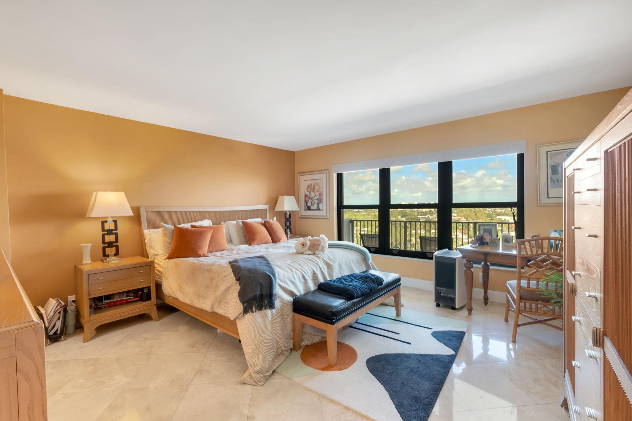 Tower at Port Royale - Residential