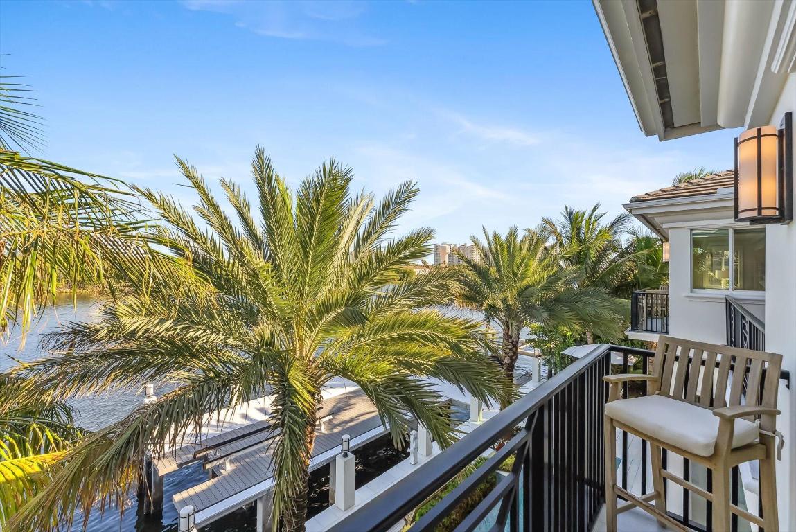 BOCA HARBOUR ISLAND SEC IN - Residential