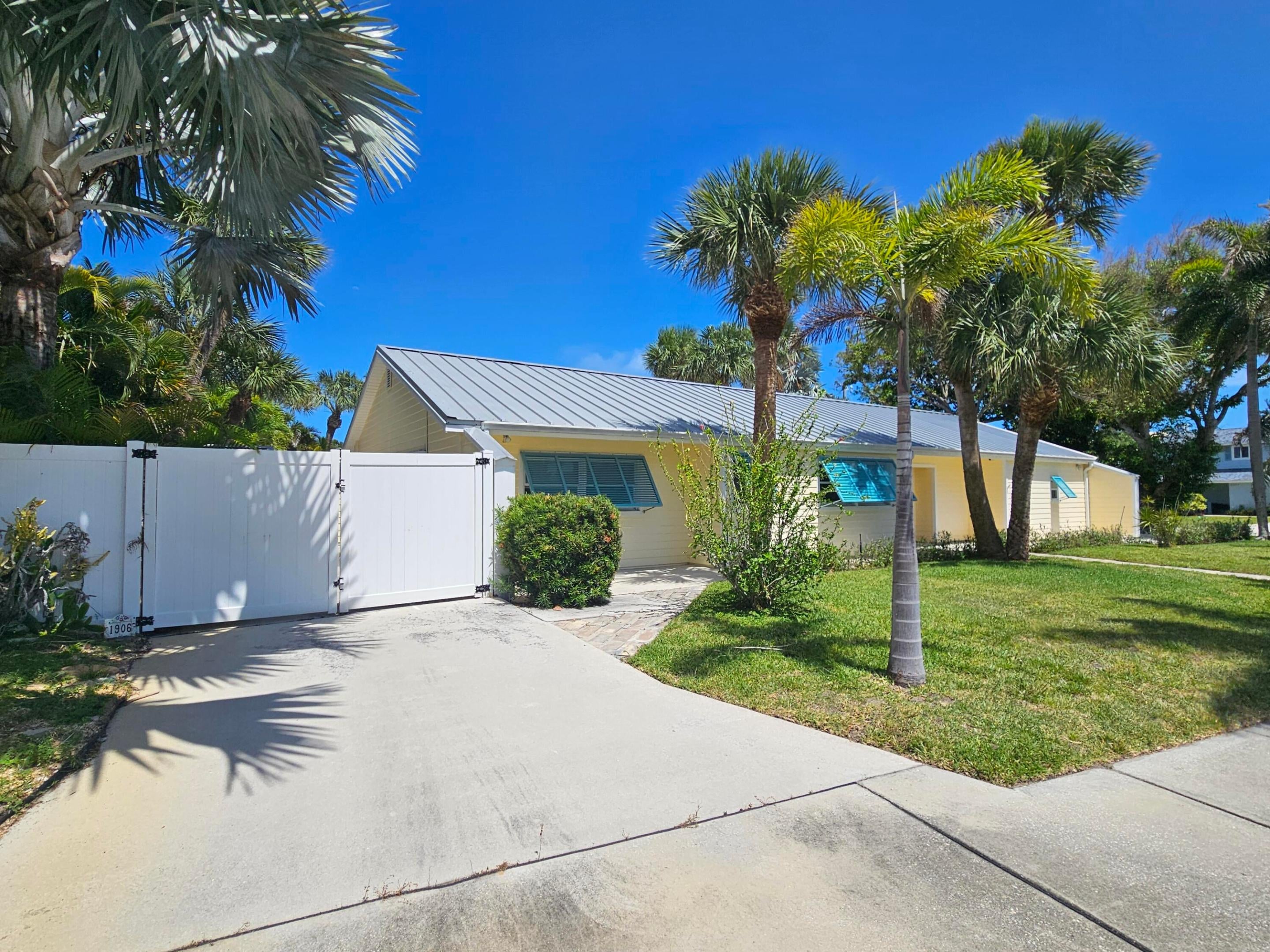 1906 S Ocean Drive